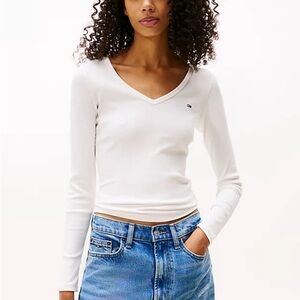 Tommy Hilfiger Off-White V-Neck Shirt